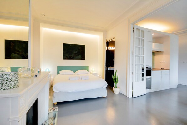 1 quarto, Wi-Fi de cortesia, roupa de cama