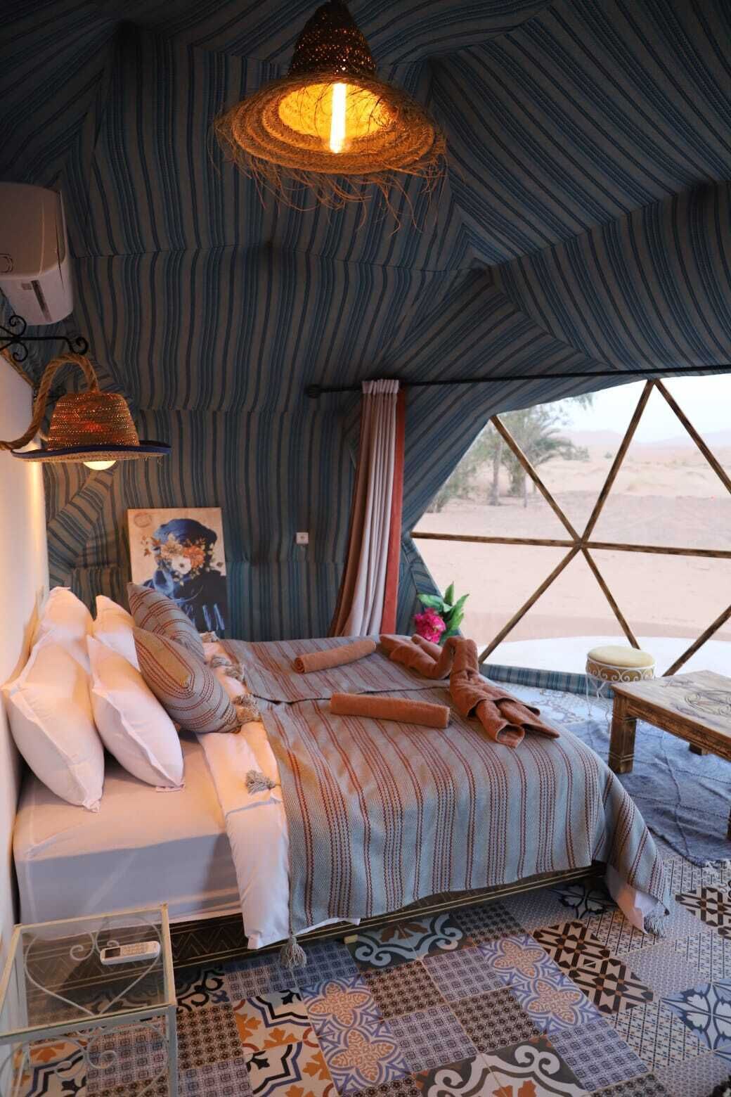 Escritorio y sistema de insonorización 