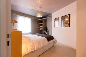 1 chambre, fer et planche à repasser, Wi-Fi gratuit, draps fournis