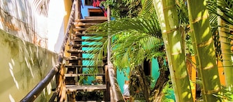 Maria d'Ajuda Inn