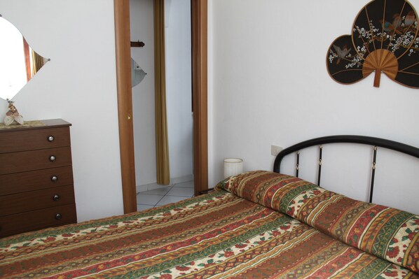 1 bedroom, bed sheets - Miclara House Two-room apartment 2/3 people - "Agave" (Zanca)