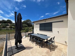Outdoor dining - Maison Provences (La Verdiere)