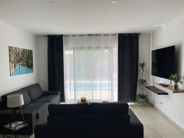 Smart TV - Maison Provences (La Verdiere)