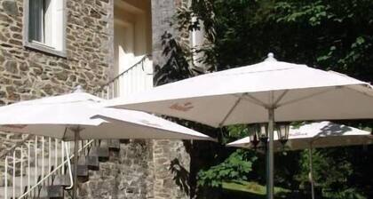 Hotel L'eau Vive