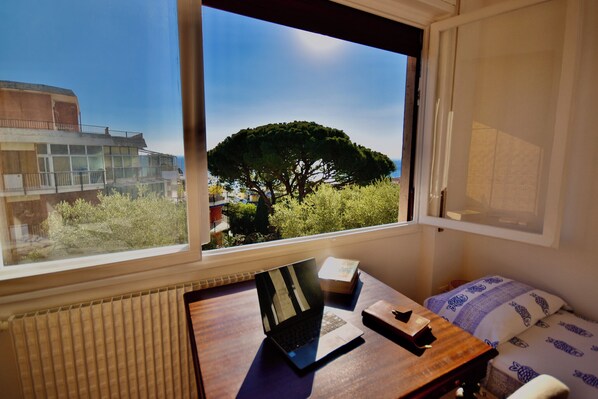 View from property - Relax Apartment 5 by Wonderful Italy (Sanremo)