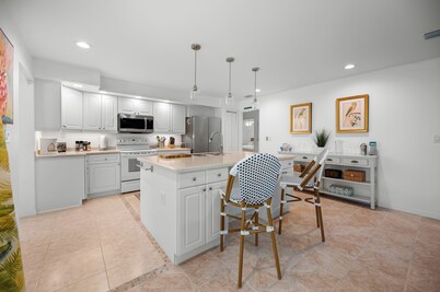 Near beaches! 2100 square foot heated pool home on the Golf Course!