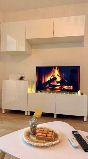 Interior - Studio with pool near the sea, wifi and A/C (Sanary-sur-Mer)