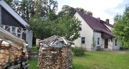 FEWO Wolfseiche apartment, in the middle of nature, directly on the cycle path charging station