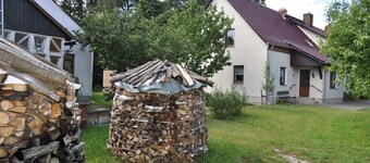 FEWO Wolfseiche apartment, in the middle of nature, directly on the cycle path charging station