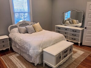 6 Schlafzimmer, Bügeleisen/Bügelbrett, WLAN, Bettwäsche