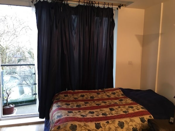 2 bedrooms