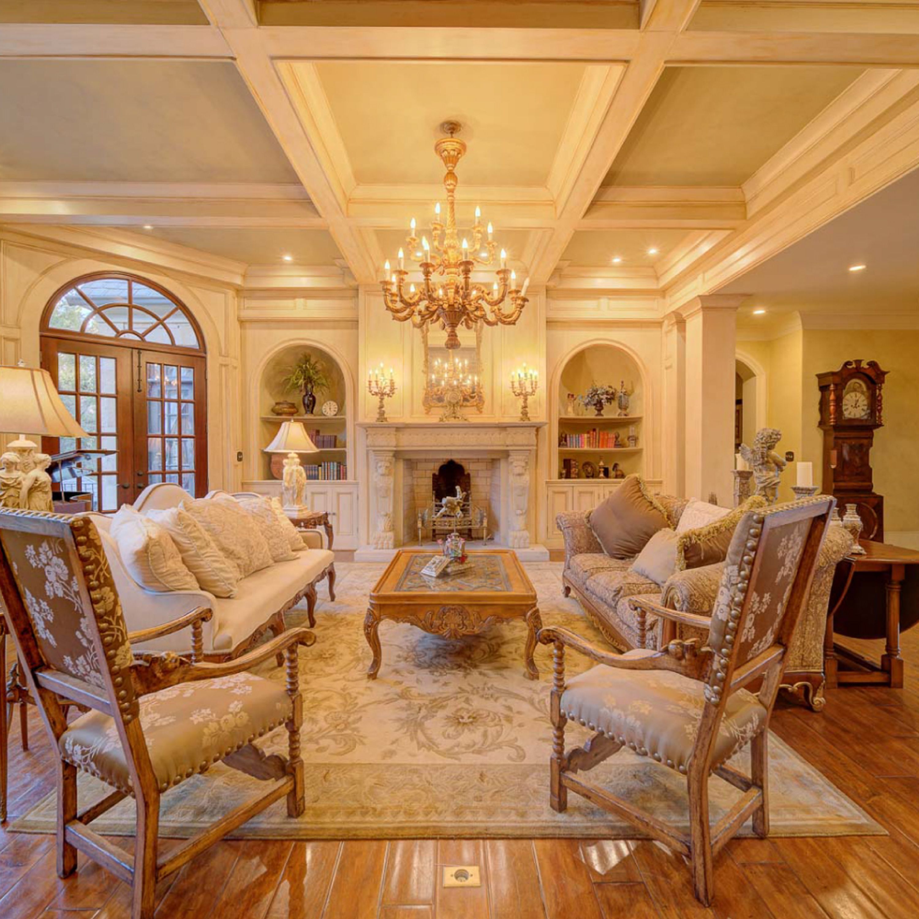 House | 9 bedrooms, Internet