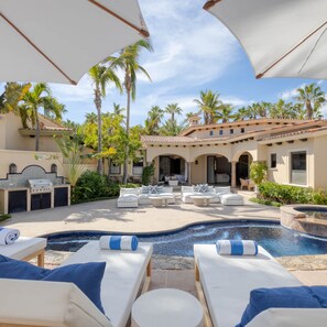 Hus | 5 sovrum och internet