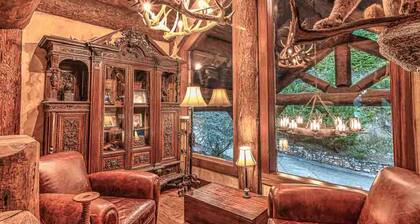 Forge Lake Lodge in Topton