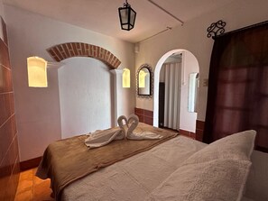 Deluxe Room, Garden View | Premium bedding, down comforters, free WiFi - hotel casa blanca antigua guatemala (Antigua Guatemala)