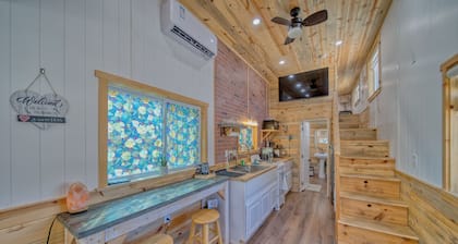 Tiny Home, close to Death Valley