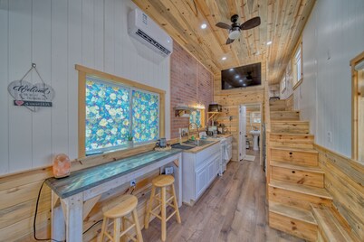 Tiny Home, close to Death Valley