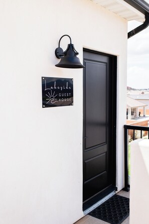 Exterior detail - Stylish & Comfy Gem: Steps to Lake ~ Deck ~ Views! Near Zion National Park (Hurricane)