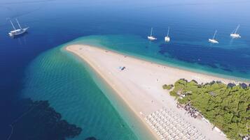 Sun loungers, beach towels