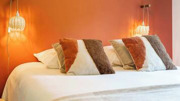 3 slaapkamers, een strijkplank/strijkijzer, reisbedje, wifi