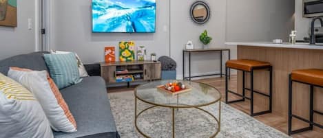 Smart TV, books