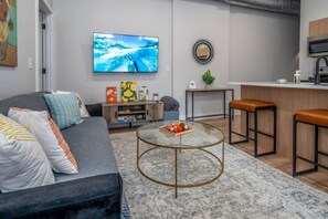 Smart-TV, Bücher