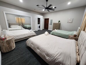 8 chambres, fer et planche Ă repasser, Wi-Fi gratuit, draps fournis
