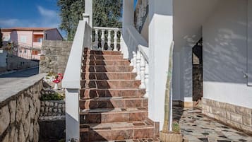 Apartment (Apartments Zora - Three Bedroom Apart) | Exterior