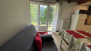Uklassifisert bilde, 3 av 27, knapp