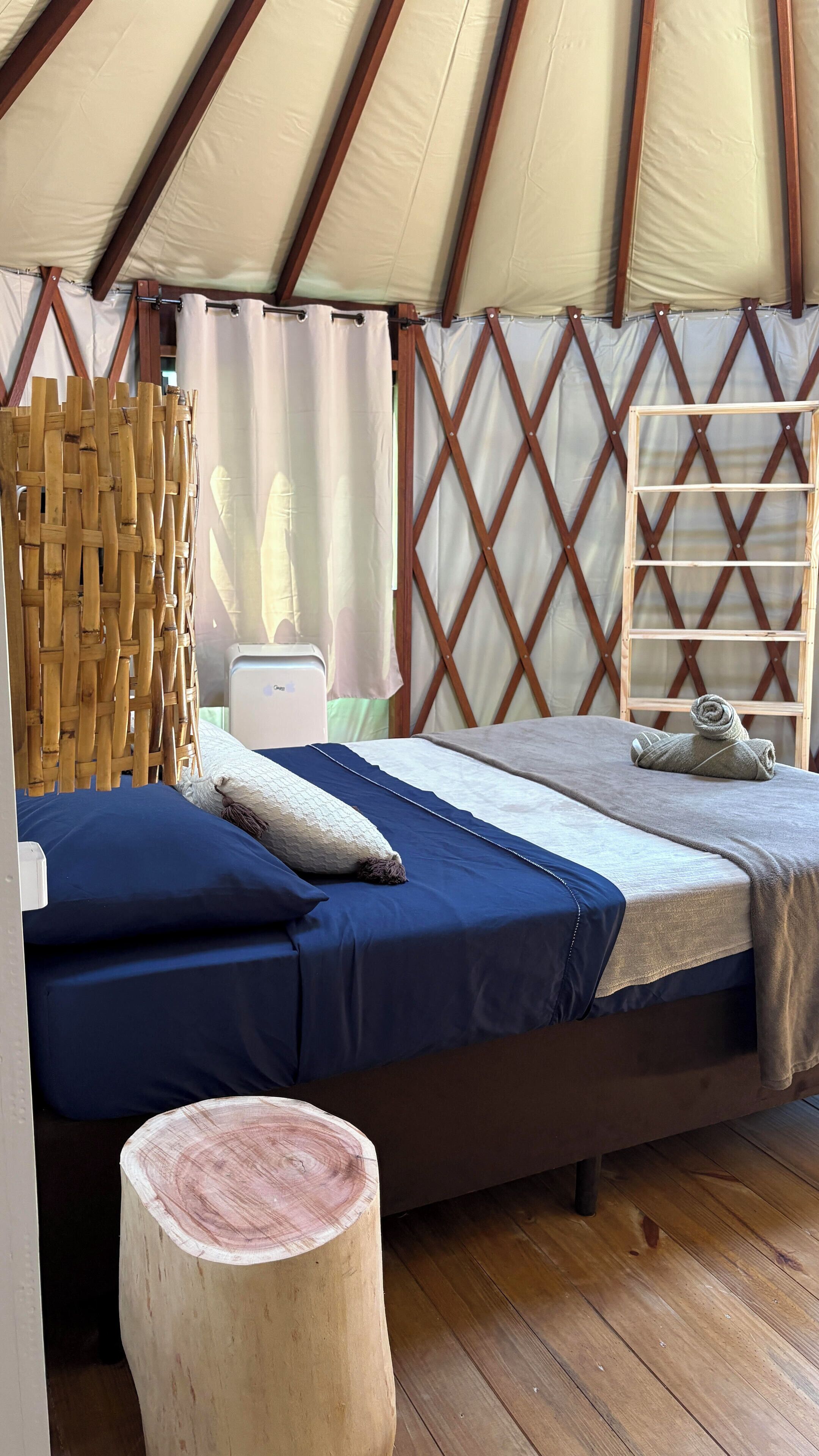 Superior Studio | Free WiFi, bed sheets