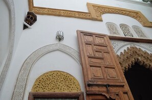 Exterior detail - Riad center of M'Hamid hhdbdjlc funsjjfndidksndukdk'dk'dhj (M'Hamid El Ghizlane)