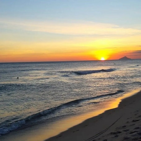 Basic Studio | Beach | Beach nearby, white sand