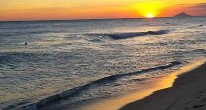 POUSADA TANI COM AR E PISCINA em MARESIAS