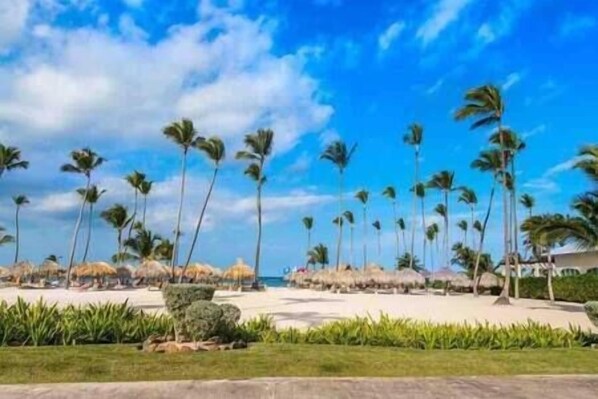 Beach - Golf and Beach, Iberostate In Bavaro - Punta Cana (Punta Cana)
