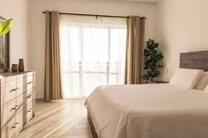 2 Schlafzimmer, Bügeleisen/Bügelbrett, Reisekinderbett, WLAN