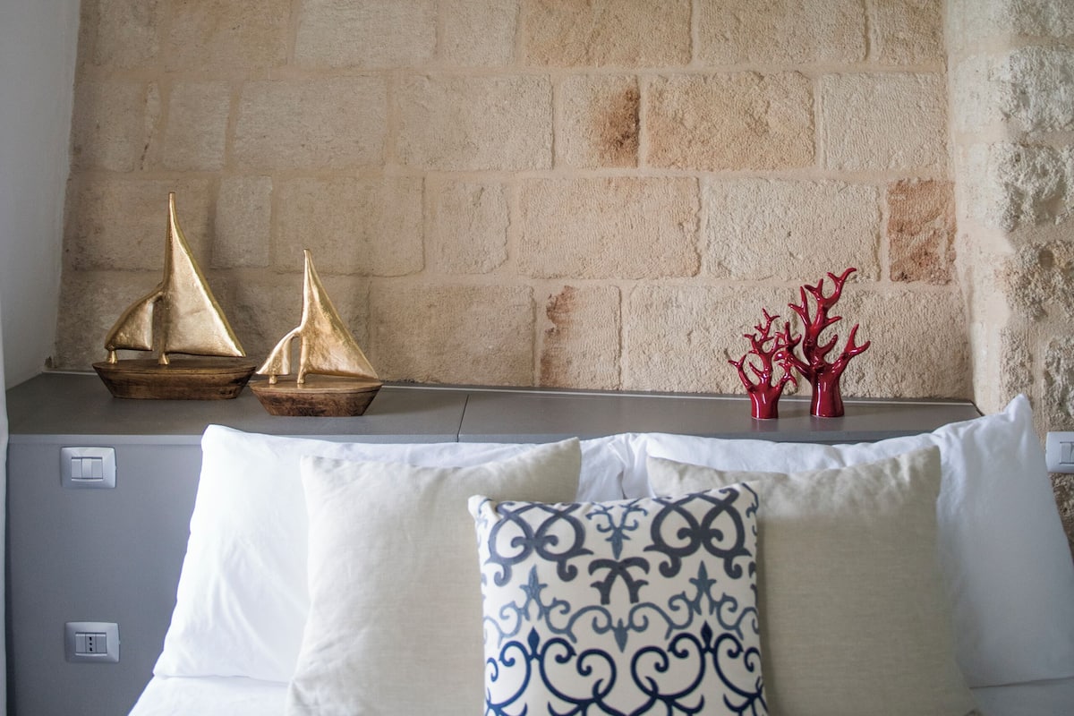 Deluxe Room, Sea View | Free WiFi