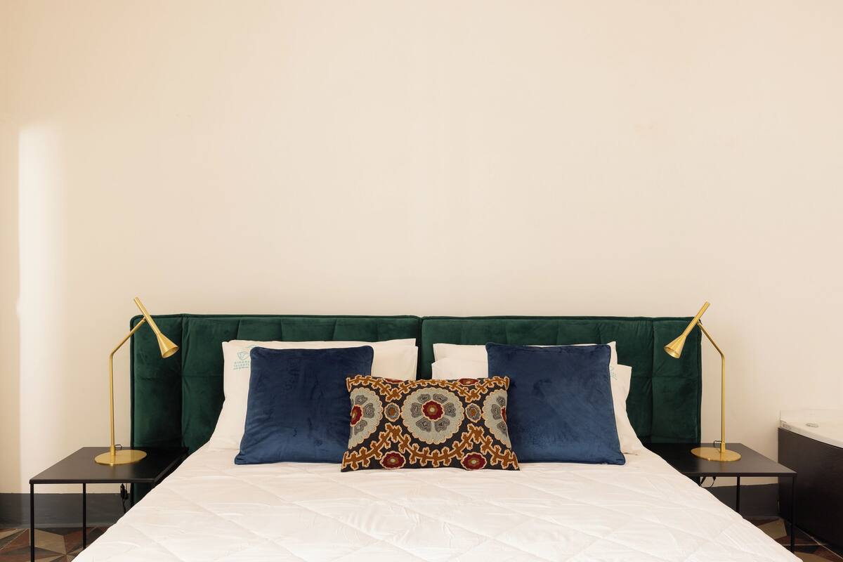 Executive Room | Free WiFi