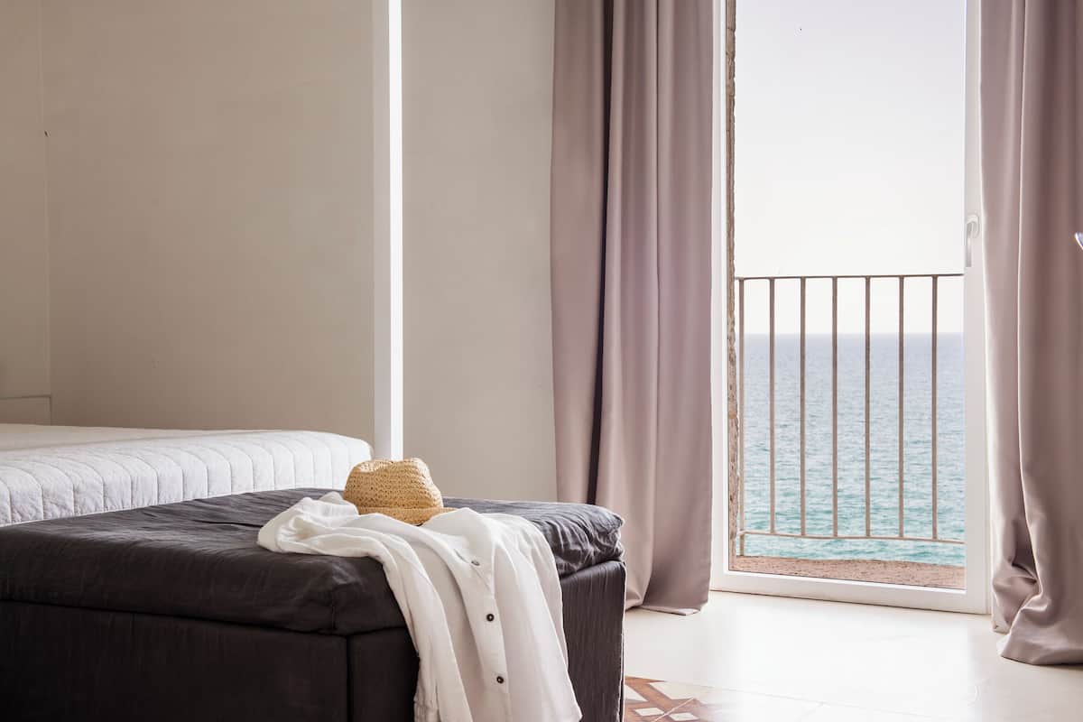 Deluxe Double Room, Sea View | Free WiFi