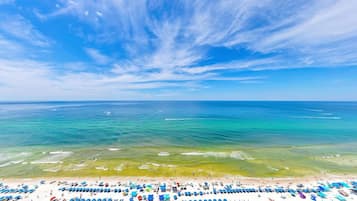 Appartement, 1 kingsize bed met slaapbank (Majestic Beach Towers 1-2013) | Strand | Aan het strand