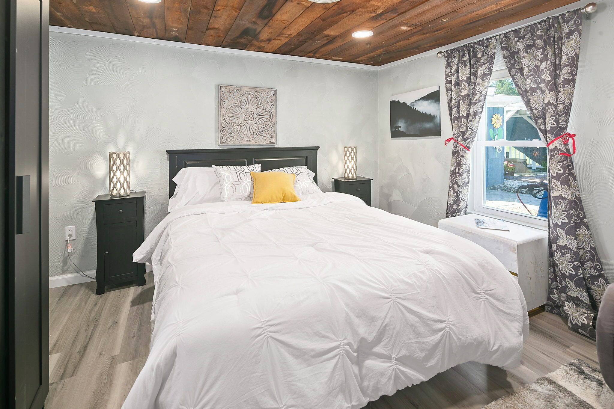 4 間睡房、書桌、免費 Wi-Fi、床單