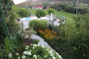 Pool - Austrian luxury villa with pool/outdoor fire pit (Ebenthal)