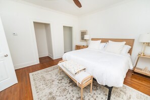 5 室のベッドルーム、アイロン / アイロン台、旅行用ベビーベッド、WiFi