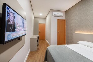 Free WiFi, bed sheets - Flórida Mall & Suites (Limeira)