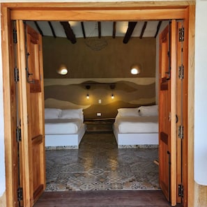 4 quartos, ferros/tábuas de passar roupa, Wi-Fi, roupa de cama