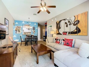 TV connectée, table de tennis de table