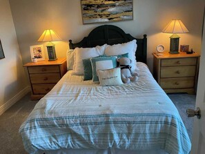 3 Schlafzimmer, Schreibtisch, Bügeleisen/Bügelbrett, kostenloses WLAN