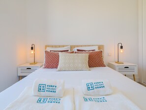 2 chambres, fer et planche Ă repasser, Wi-Fi gratuit, draps fournis