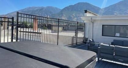 Spectacular Downtown Provo Loft, right in the middle of Everything!