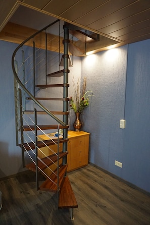 Familie maisonnette, uitzicht op tuin | Een bureau, gratis wifi