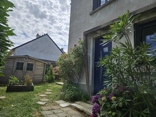 Charmante maison entre ville et nature, atypique et ultra confortable, un cocon.